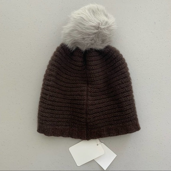 Portolano Cashmere/Extra Fine Wool/Silk Blend Beanie with Real Rabbit Fur - Picture 2 of 3
